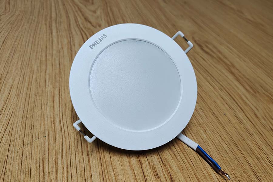 Philips LED Downlight DN190B 4,000K 5.5W