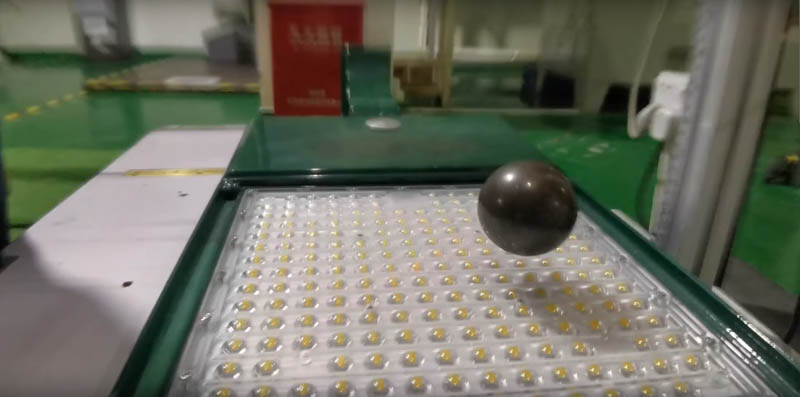 Drop Test for LED Streetlights in the Lab of AOK