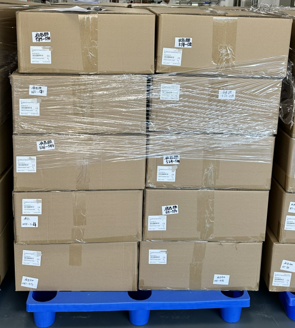 pallet and qty of LED strip lights
